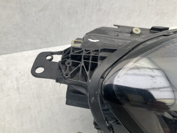 KOPLAMP FORD PUMA LED L90202381 BX726 RECHTS FO-8153