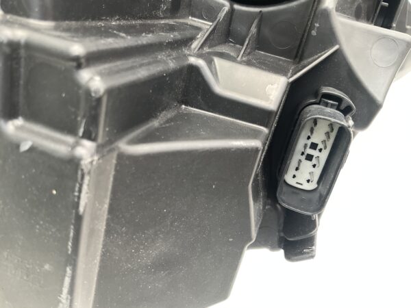 KOPLAMP FORD PUMA LED L90202381 BX726 RECHTS FO-8153