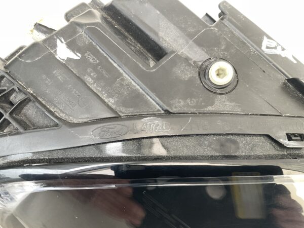 KOPLAMP FORD PUMA LED L90202381 BX726 RECHTS FO-8153