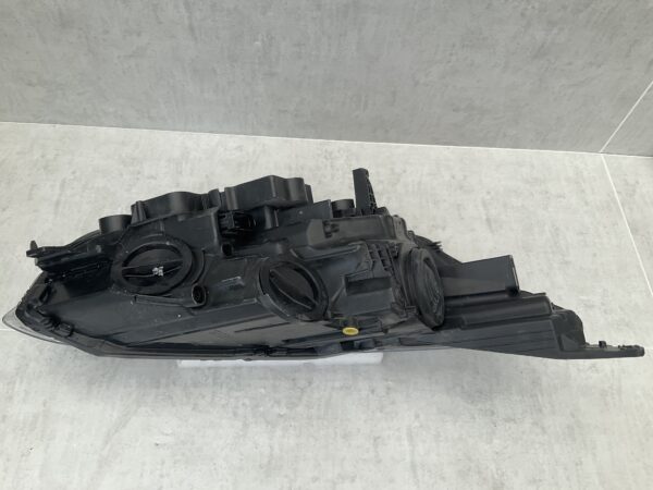 KOPLAMP FORD CMAX C-MAX LED 01HCRPL 17.502AT01 LINKS FO-4989