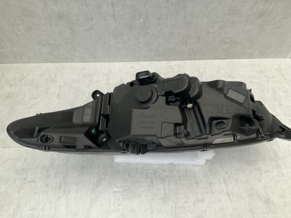 KOPLAMP FORD MONDEO LED ES73-13D154-ac RECHTS FO-8175