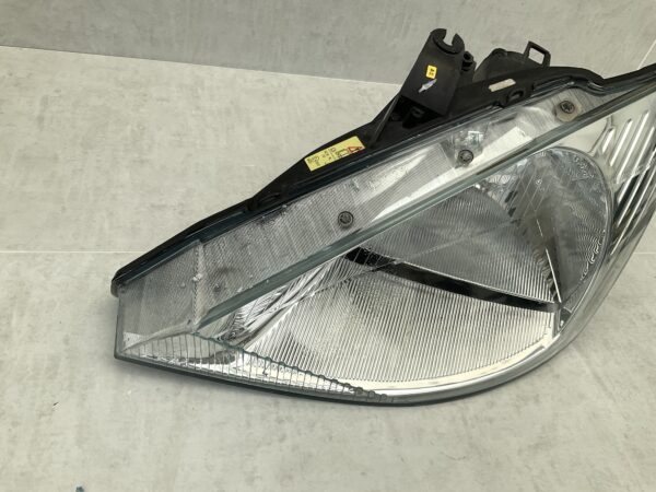 KOPLAMP FORD FOCUS XS4X-3006 LINKS FO-4522