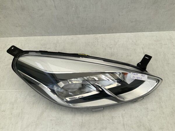 KOPLAMP FORD FIESTA MK8 LED H1BB13W029AE RECHTS FO-4893
