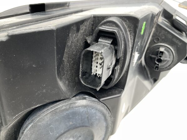 KOPLAMP FORD FIESTA MK8 LED H1BB13W029AE RECHTS FO-4893