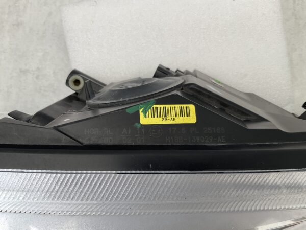 KOPLAMP FORD FIESTA MK8 LED H1BB13W029AE RECHTS FO-4893