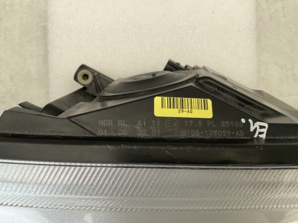 KOPLAMP FORD FIESTA MK8 H1BB-13W029-AD RECHTS FO-8415