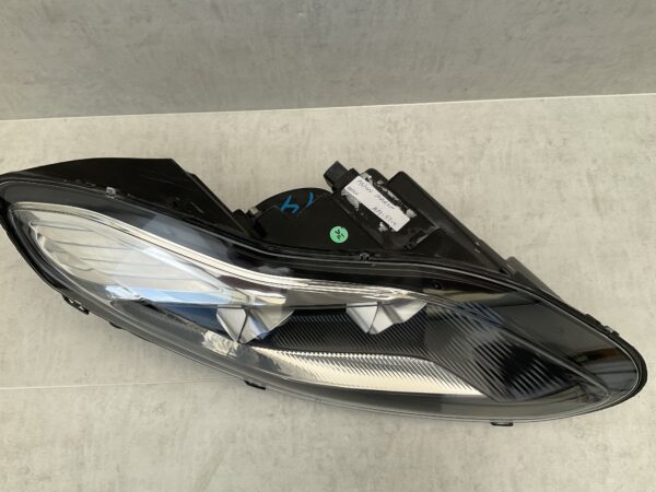 KOPLAMP ASTON MARTIN DB11 FULL LED HY53-13W029-BA RECHTS AM-5212