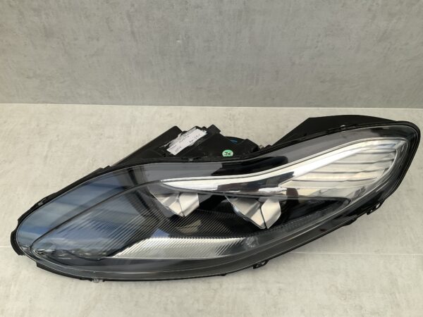 KOPLAMP ASTON MARTIN DB11 FULL LED HY53-13W030-BA LINKS AM-5213