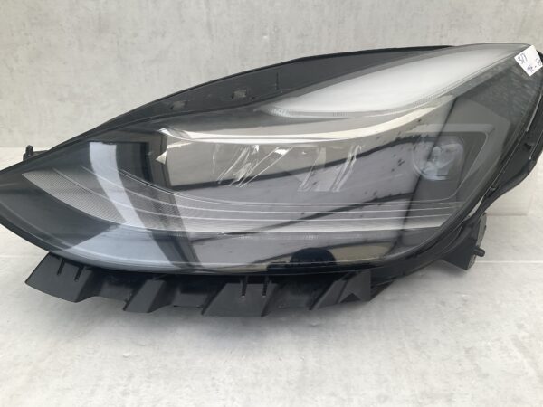 KOPLAMP TESLA MODEL 3Y 3 Y LED 1514952-00-C LINKS TE-8061