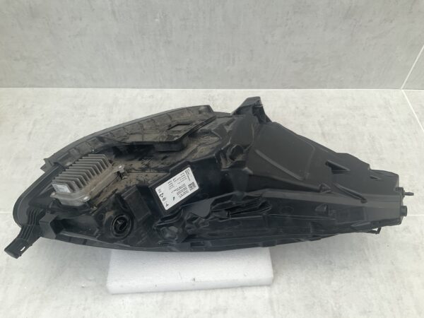 KOPLAMP TESLA MODEL 3Y 3 Y LED 1514952-00-C LINKS TE-8061