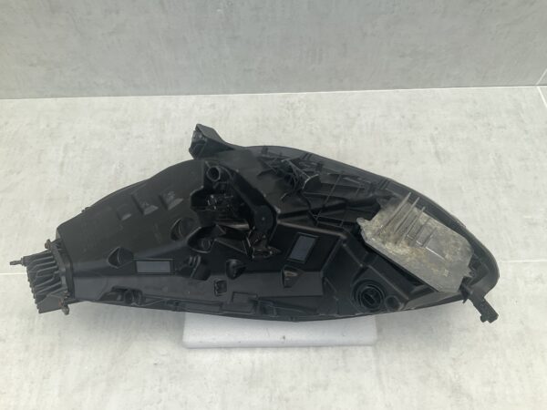 KOPLAMP TESLA MODEL 3Y 3 Y LED 1514952-00-C L90137043 RECHTS TE-8143