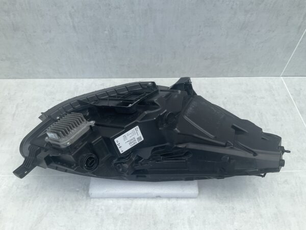 KOPLAMP TESLA MODEL 3 Y 3Y LED 1514952-00-D LINKS TE-8063