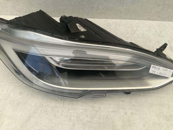 KOPLAMP TESLA MODEL S FULL LED 105357300C RECHTS TE-4217