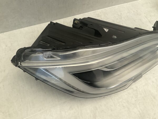 KOPLAMP TESLA MODEL S FULL LED 105357300C RECHTS TE-4217