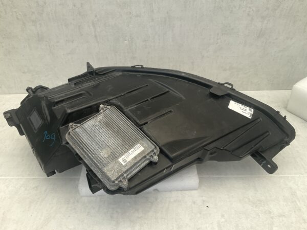 KOPLAMP TESLA MODEL S FULL LED 105357300C RECHTS TE-4217