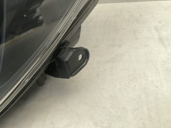 KOPLAMP TOYOTA YARIS 3 HALOGEEN LINKS TO-669