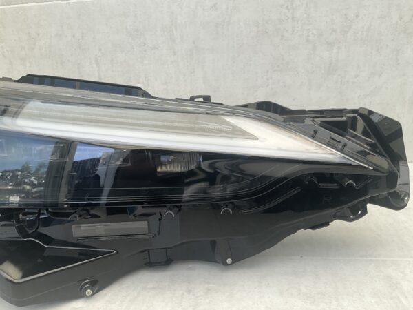 KOPLAMP LEXUS NX  200H 300H LED RECHTS TE-8186