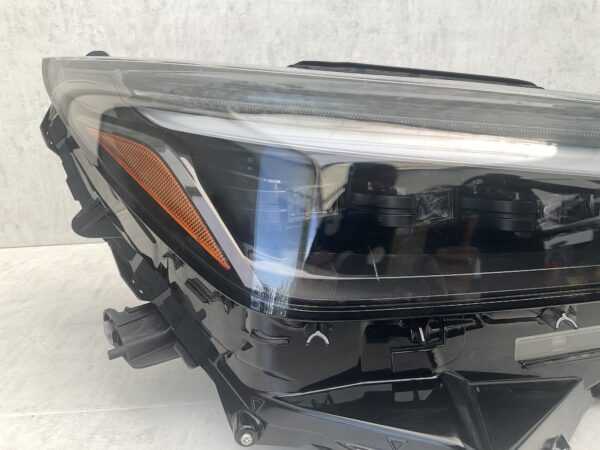 KOPLAMP LEXUS NX  200H 300H LED RECHTS TE-8186
