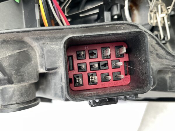 KOPLAMP VOLVO V70 S70 XENON 31353532 LINKS VO-8123