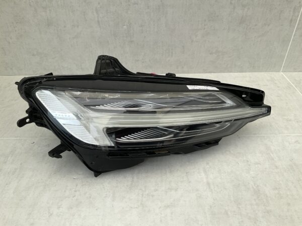 KOPLAMP VOLVO XC60 XC 60 MID LED 31420412 T4UVB RECHTS VO-8308
