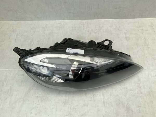 KOPLAMP VOLVO V40 XENON 31283333 RECHTS VO-8049