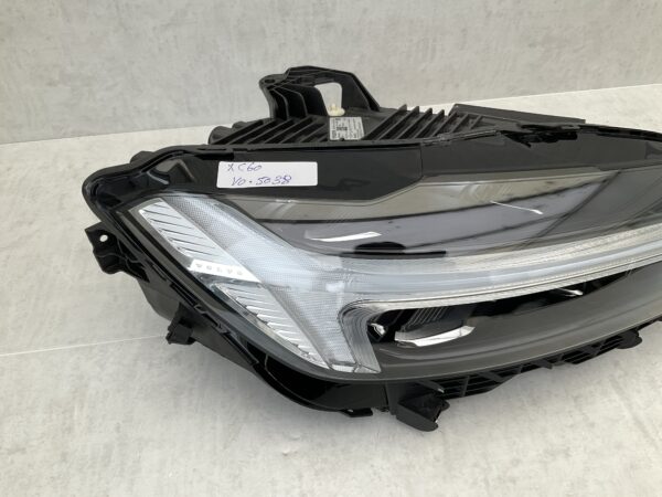 KOPLAMP VOLVO XC60 XC 60 MID LED 32338983 T4UVB RECHTS VO-5038