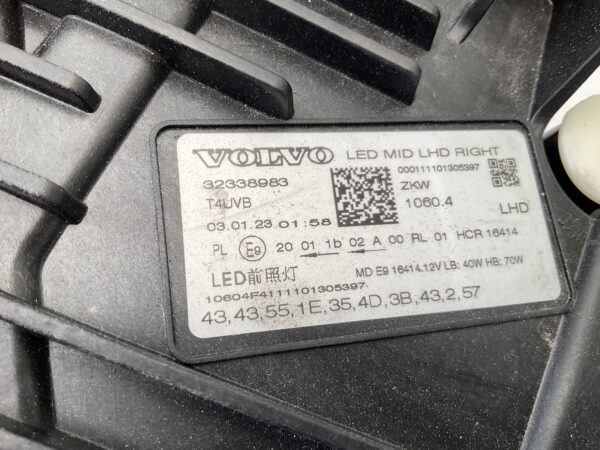 KOPLAMP VOLVO XC60 XC 60 MID LED 32338983 T4UVB RECHTS VO-5038