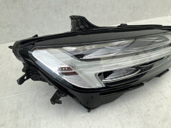 KOPLAMP VOLVO V60 S60 FULL LED ACTIVE HIGH BEAM SYSTEM 32228810 RECHTS VO-5036