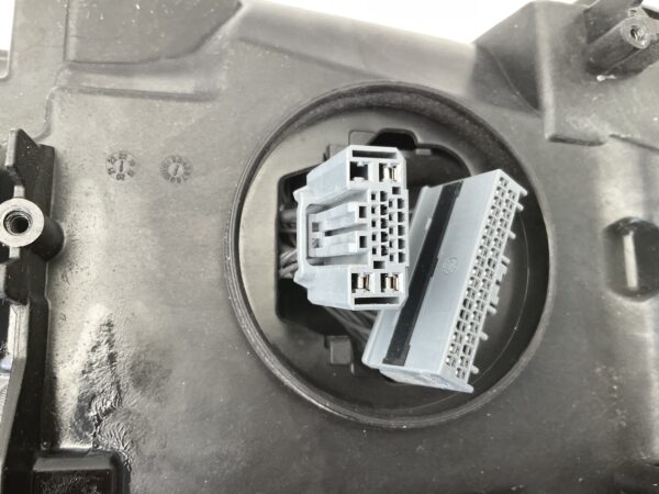 KOPLAMP VOLVO POLESTAR 2 FULL LED PIXEL TECHNOLOGY P31698071 LINKS VO-8283