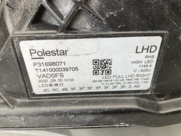KOPLAMP VOLVO POLESTAR 2 FULL LED PIXEL TECHNOLOGY P31698071 LINKS VO-8283