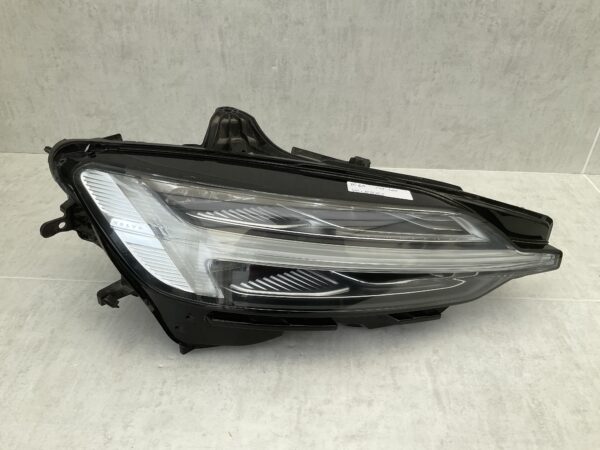 KOPLAMP VOLVO XC60 XC-60 FULL LED ACTIVE HIGH BEAM SYSTEM RECHTS VO-8383