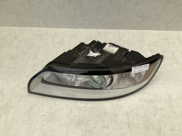 KOPLAMP VOLVO S40 V50 31299583 LINKS VO-4787