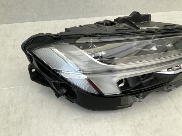 KOPLAMP V90 S90 FULL LED 32228677 RECHTS VO-4670