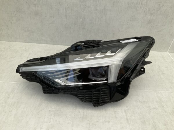 KOPLAMP VOLVO POLESTAR 2 FULL LED PIXEL TECHNOLOGY P31698070 LINKS VO-4753