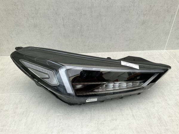 KOPLAMP HYUNDAI TUCSON FULL LED 92102D7700 RECHTS HY-4144