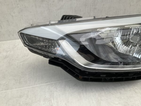 KOPLAMP HYUNDAI I20 15-20 LED 92101C8000 LINKS HY-4737