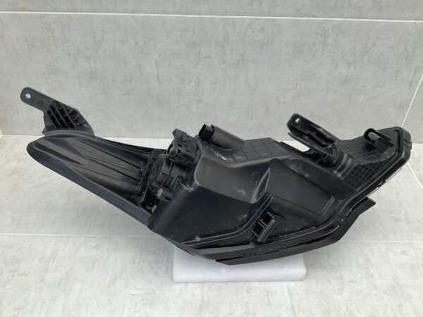 KOPLAMP HYUNDAI I20 15-20 LED 92101C8000 LINKS HY-4737