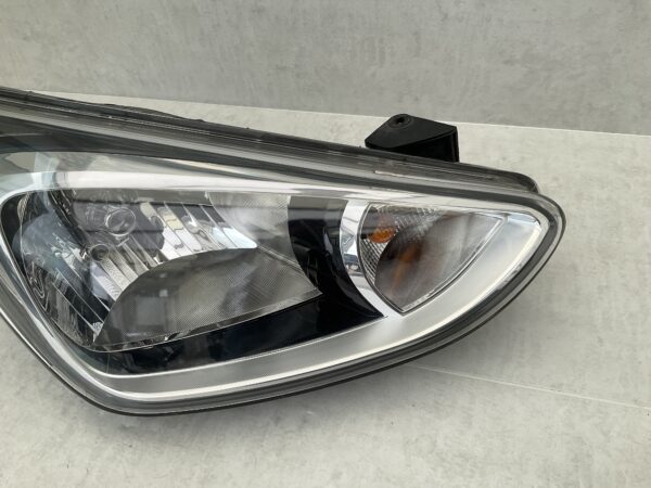 KOPLAMP HYUNDAI I10 B5 13-19 HALOGEEN LED 92102-B9000 RECHTS HY-4012