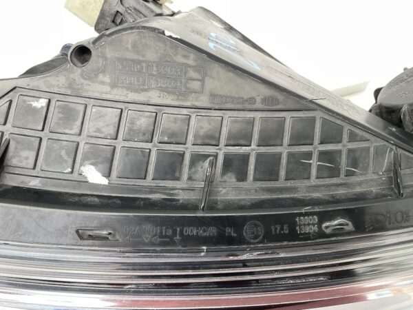 KOPLAMP HYUNDAI I10 B5 13-19 HALOGEEN LED 92102-B9000 RECHTS HY-4012