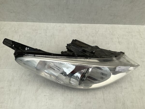 KOPLAMP HYUNDAI I20 HALOGEEN RECHTS HY-8144