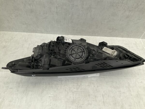 KOPLAMP HYUNDAI TUCSON 92102D7100 RECHTS HY-8137