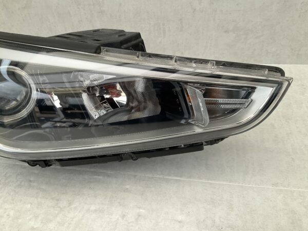 KOPLAMP HYUNDAI I30 LED 92102G4020 RECHTS HY-5332
