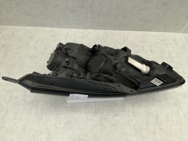KOPLAMP HYUNDAI I30 LED 92102G4020 RECHTS HY-5332