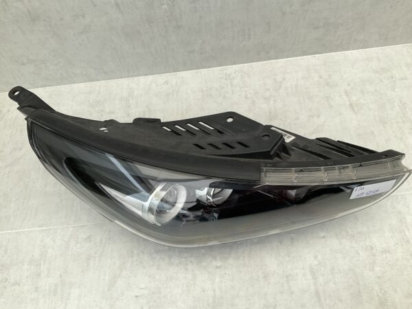 KOPLAMP HYUNDAI I30 G12R LED 92102-G4120 RECHTS HY-8139