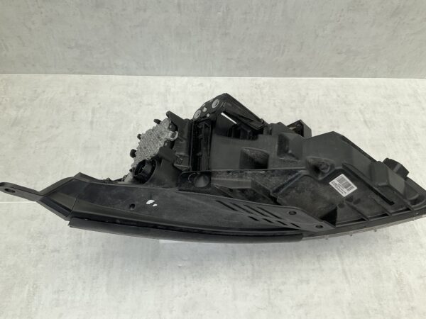 KOPLAMP HYUNDAI I30 G12R LED 92102-G4120 RECHTS HY-8139
