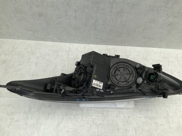 KOPLAMP HYUNDAI I30 led 92102-A6060 RECHTS HY-8405