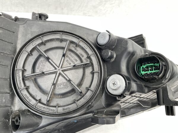 KOPLAMP HYUNDAI I30 led 92102-A6060 RECHTS HY-8405