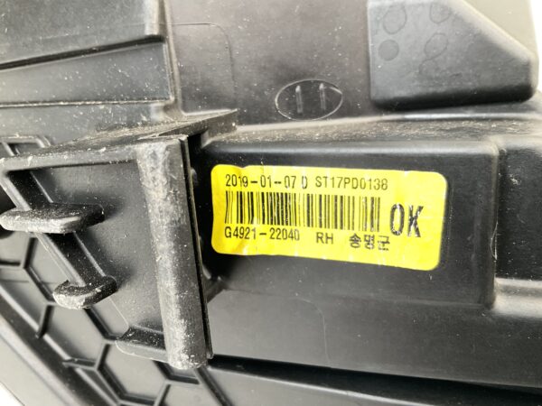 KOPLAMP HYUNDAI I30 G12R LED G4921-21060 RECHTS HY-5514
