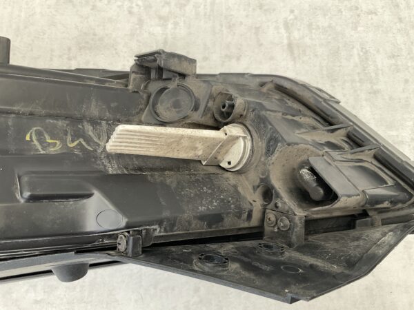 KOPLAMP HYUNDAI TUCSON 92102D7100 RECHTS HY-4882