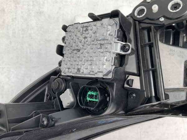 KOPLAMP HYUNDAI I30 G12R LED G4921-21060 RECHTS HY-5514